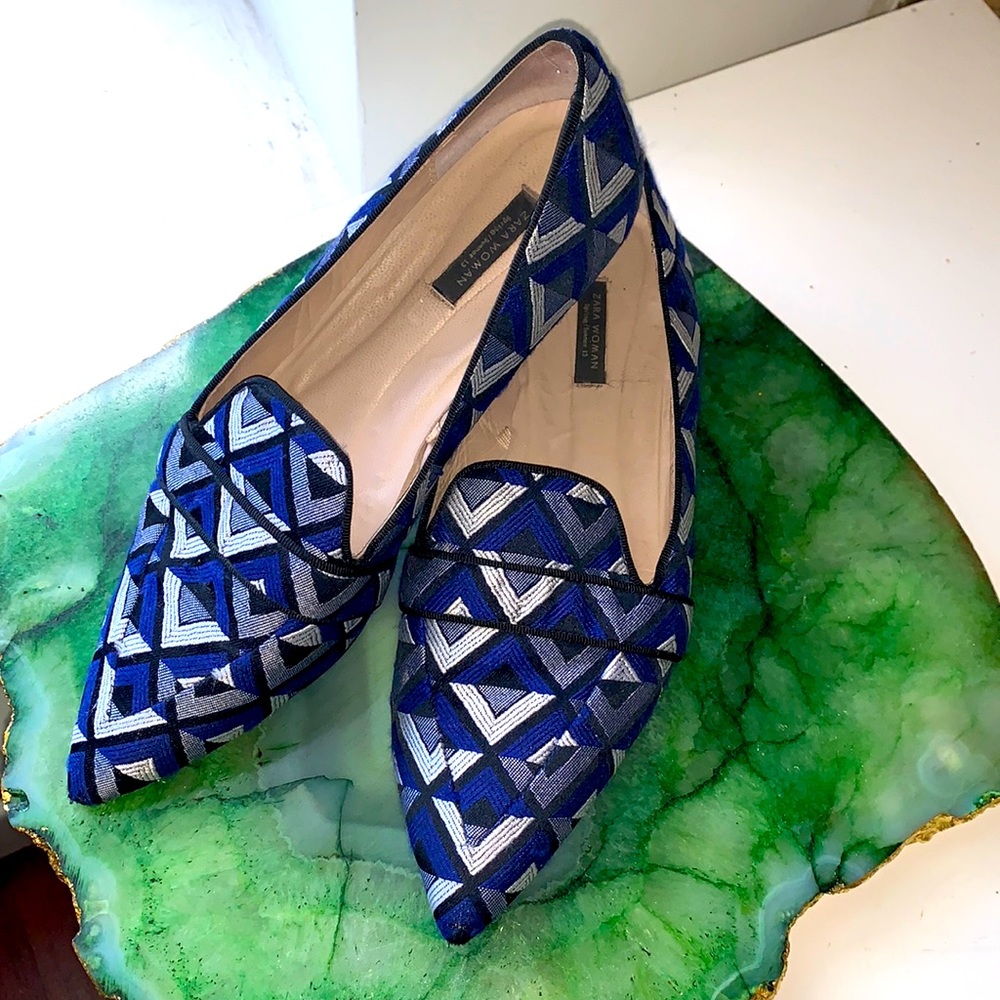 Zara pointed toe flats
